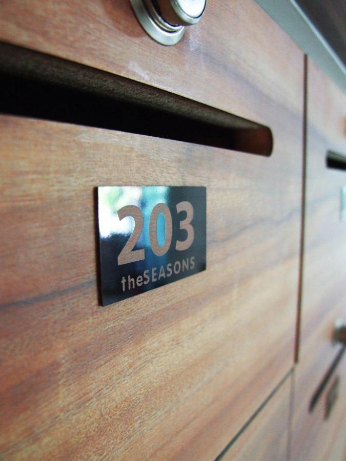 The Seasons Aparthotel Pathum Thani Buitenkant foto