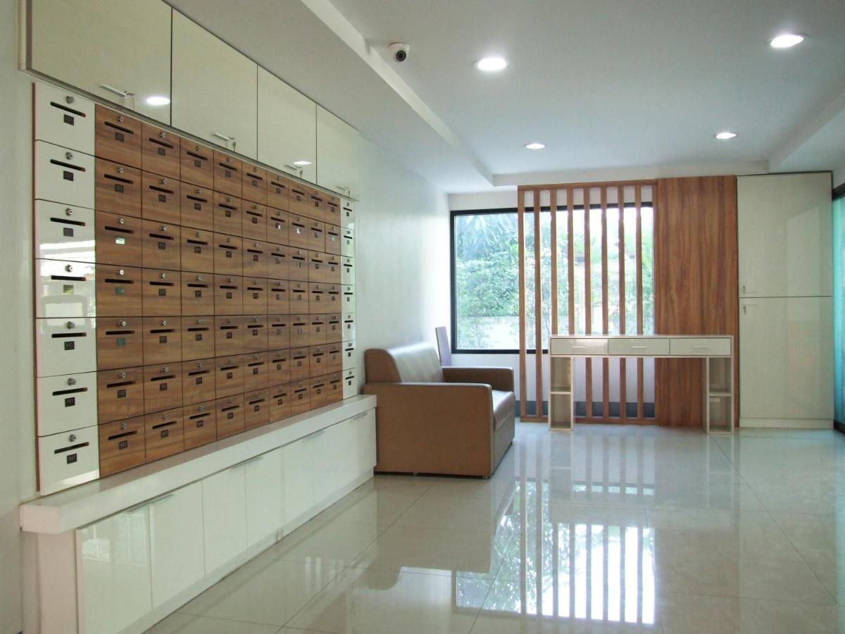 The Seasons Aparthotel Pathum Thani Buitenkant foto